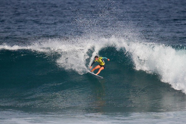 Day 1 of the Rip Curl Pro Bells Beach saw current rankings leader Tyler Wright (AUS) dominate in Heat 5 Round 1 to advance straight to Round 3.  Image: WSL / Cestari 